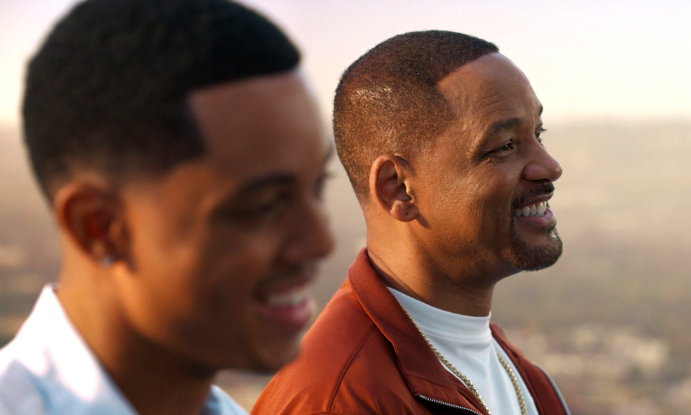 Will (Jabari Banks) and Will Smith standing outside smiling
