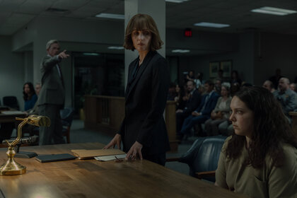 Rose Byrne as Sam and Shayna Benardo as Kelly in a court room on The Good Daughter Season 1.