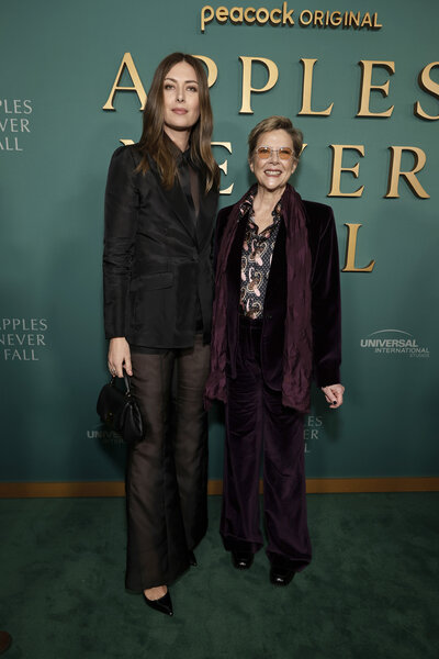 Maria Sharapova and Annette Bening