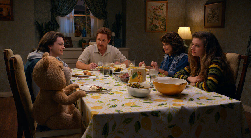 Max Burkholder, Scott Grimes, Alanna Ubach, and Giorgia Wingham (L-R) in ted