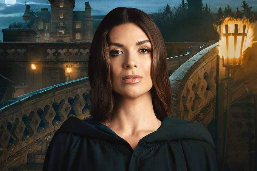 Ekin-Su Cülcüloğlu in The Traitors