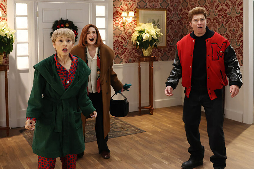 SNL Ariana Grande Home Alone