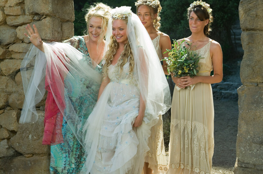 Meryl Streep as Donna and Amanda Seyfried as Sophie during Mamma Mia! (2008).