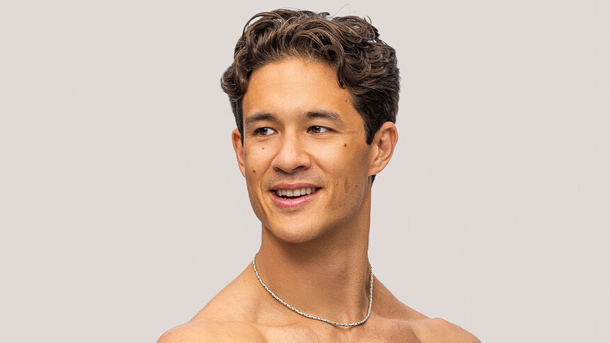 Carl bombshell portrait on love island usa season 8.